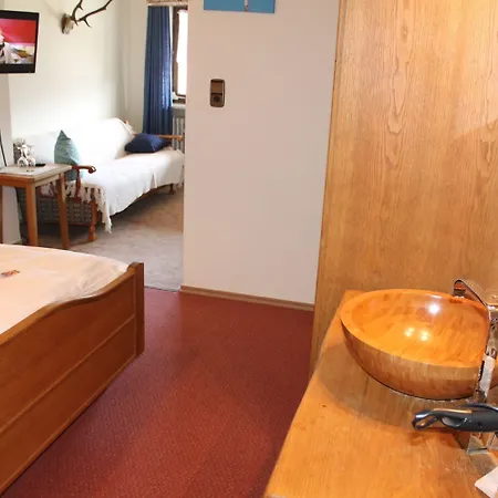 Отель Deva Hotel-restaurant Fischerwirt Inklusive Chiemgau Card Рупольдинг