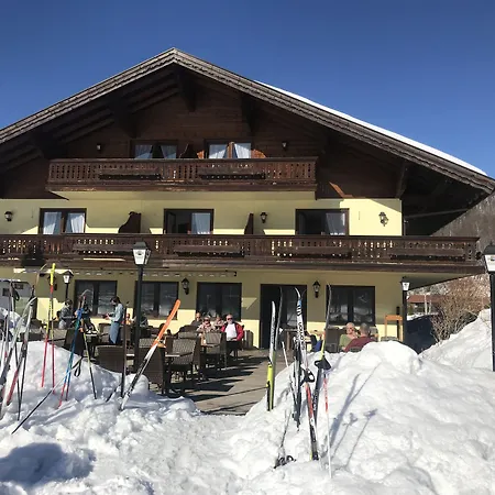 Отель Deva Hotel-restaurant Fischerwirt Inklusive Chiemgau Card