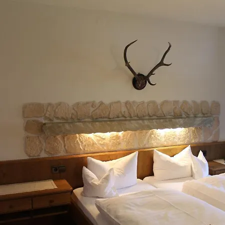 Deva Hotel-restaurant Fischerwirt Inklusive Chiemgau Card Hotel