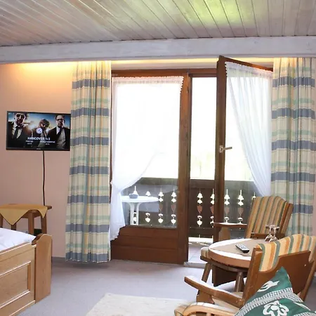 Hotel Deva Hotel-restaurant Fischerwirt Inklusive Chiemgau Card